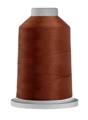 Oppdag Glide 40wt (1000 m) – den ultimate trilobale polyestertråden for quilting, broderi og dekorsøm. Med sin fantastiske glans og høye bruddstyrke får du et feilfritt resultat hver eneste gang!